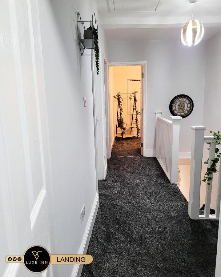 Holiday home Large 5 Brh For Contractors,families And Business Free Parking Birmingham